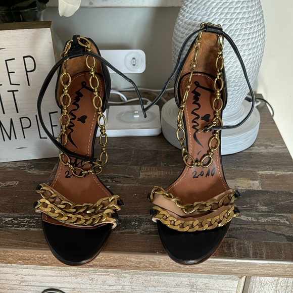 Lanvin Heels - Picture 1 of 3